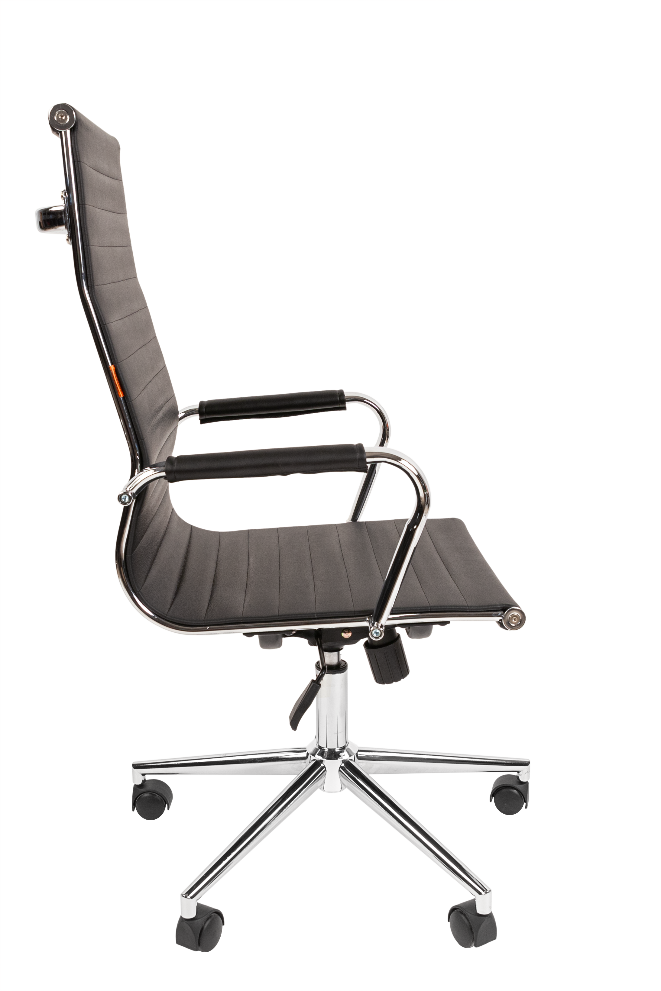 Chairman 755 — Rossiya, ekopremium, jigarrang, g‘ildirakli.